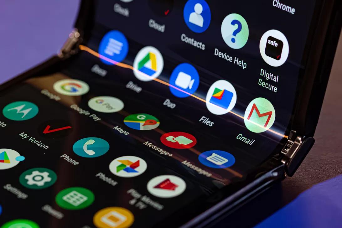 Motorola trì hoãn ngày phát hành siêu phẩm Motorola Razr 2019