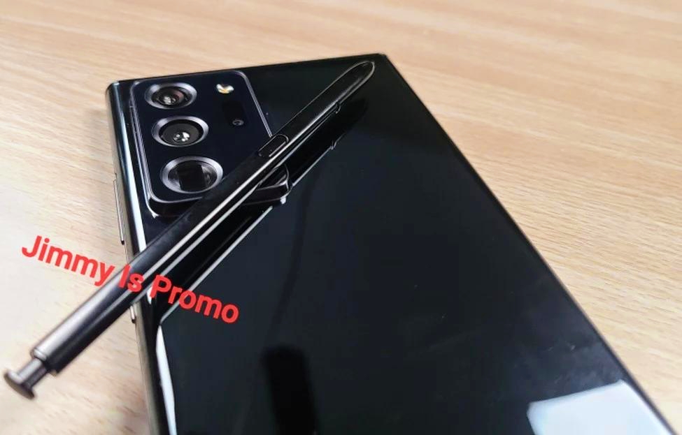 Những hình ảnh thực tế mới nhất Samsung Galaxy Note 20 Ultra: Viền bezel mỏng hơn, thiết lập ba camera ở mặt sau, màn hình Infinity-O với các cạnh cong hơn